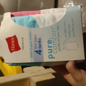 New girls Hanes Premium Organic Cotton tanks sz M (7-8)